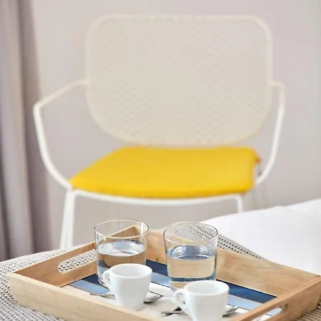 Studios Central Potos 3* Potósz