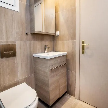 Studios Central Potos 3* Potósz